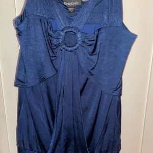 Navy blue Bebe keyhole braided strap top